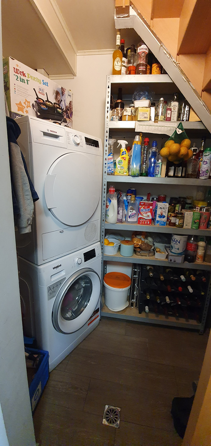 Une photo de la buanderie